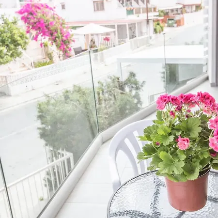 Διαμέρισμα So4 Αγία Νάπα