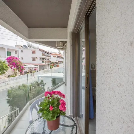 Apartment So4